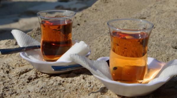 secretul ceaiului turcesc cum il prepari acasa dupa o reteta originala