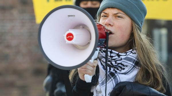 ambarcatiune transport greta thunberg deviata drumul catre gaza israelieni