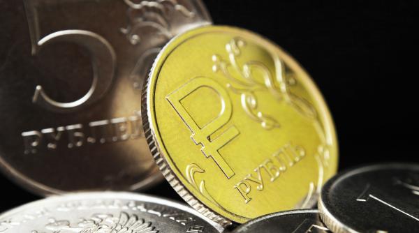 cea mai puternica moneda lume 3 factori ajuta performanta rublei rusesti