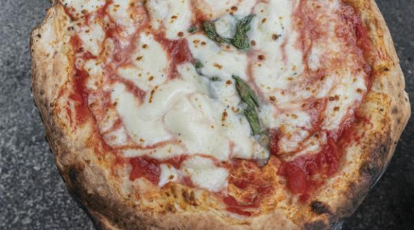 pizza napoletana cel mai bun preparat european