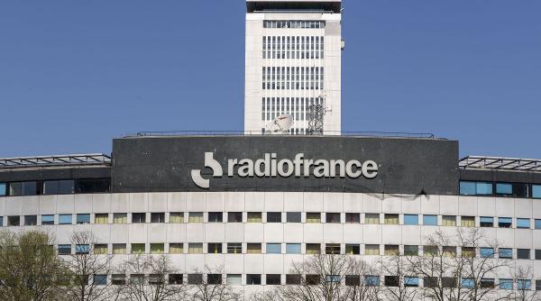 autoritatile togo suspendare activitate posturile rfi france 24