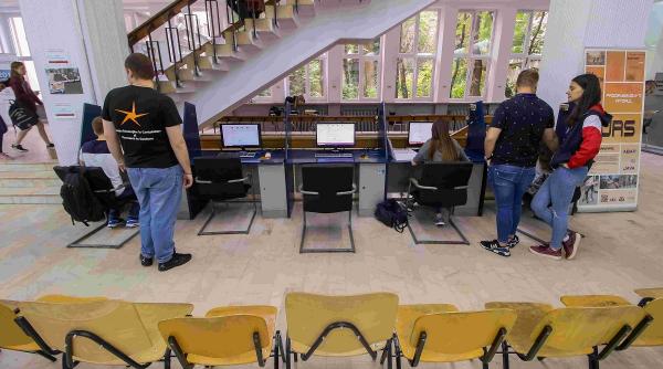 mai multe locuri facultati decat potentiali candidati