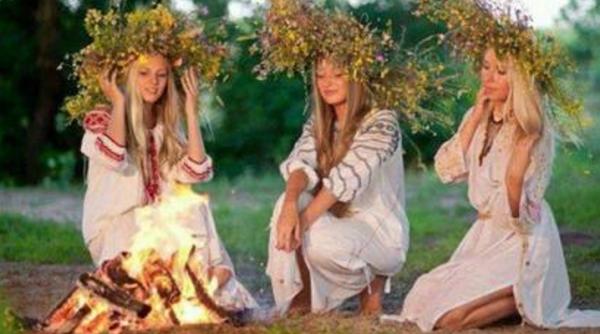 sarbatoarea sanzienelor la romani