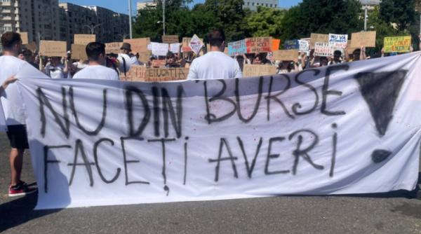elevi proteste studenti taieri burse bucuresti