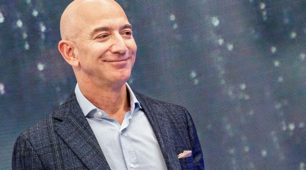 Jeff Bezos, povestea fondatorului Amazon și care este averea sa