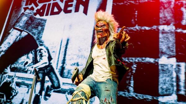 solist heavy metal iron maiden paul mario day a murit cancer