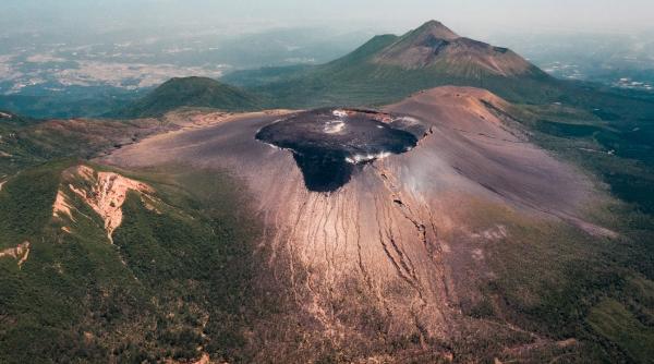 sir imens vulcani stinsi descoperit subsolul chinei