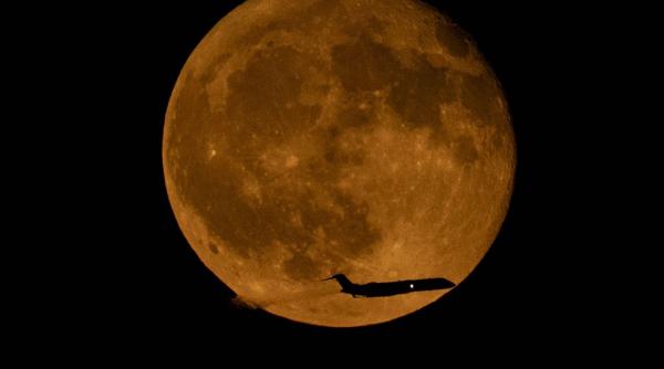 luna sturionului plina horoscop august 2025