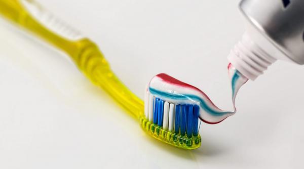 secrete pasta de dinti 12 utilizari ingenioase pentru casa ta