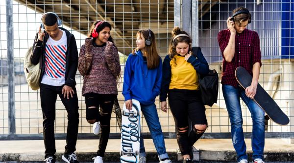 back to school fii cel mai la moda elev al semestrului care urmeaza
