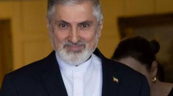 Primul ambasador expulzat din Australia, după război