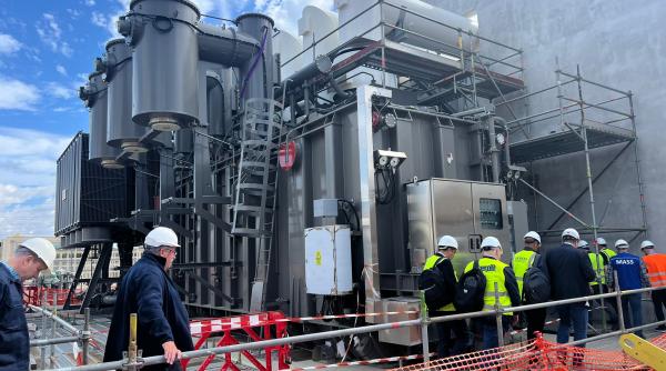 Construcția centralei Mintia este în grafic