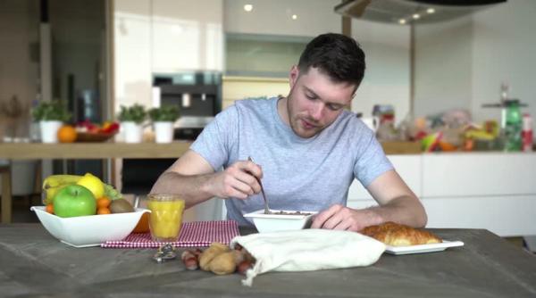 atentie consum alimente seara ora cina