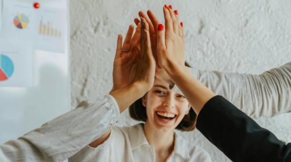 Angajați mai productivi? 7 idei simple care chiar funcționează