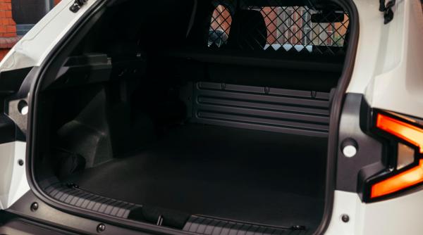 Duster ajunge și Cargo. Pentru britanici