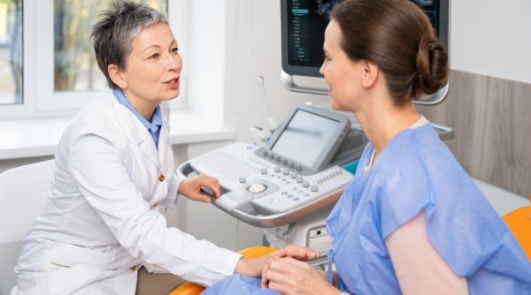 Cancerul de col uterin: cauze, simptome și opțiuni de tratament