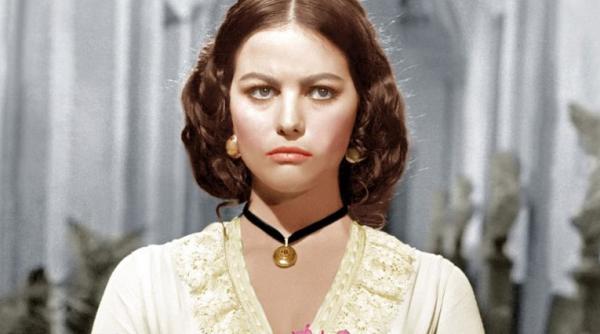 Adio splendidei actrițe Claudia Cardinale, una dintre gloriile cinematografiei italiene