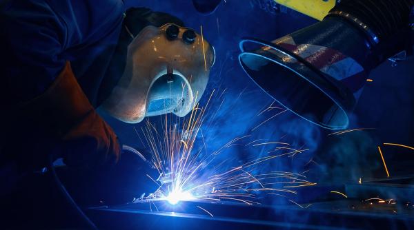 Cum alegi aparatul de sudură potrivit: MMA, TIG sau MIG/MAG