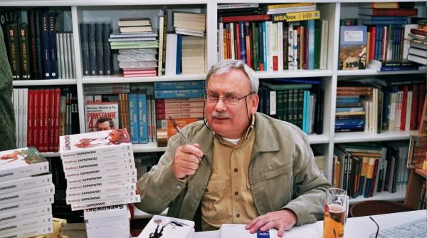 Fragment în premieră din cel mai așteptat roman al toamnei