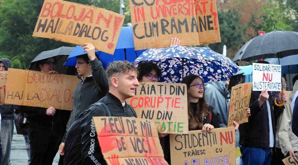 studenti proteste burse guvern austeritate