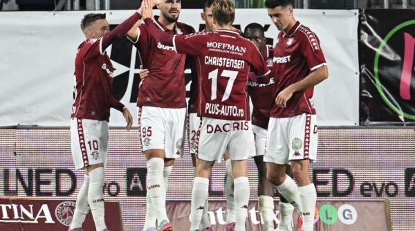 Rapid Bucureşti, pe primul loc în Superligă, după ce a învins Farul