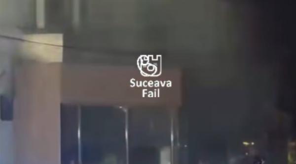 Arde magazinul Nada Florilor din Fălticeni