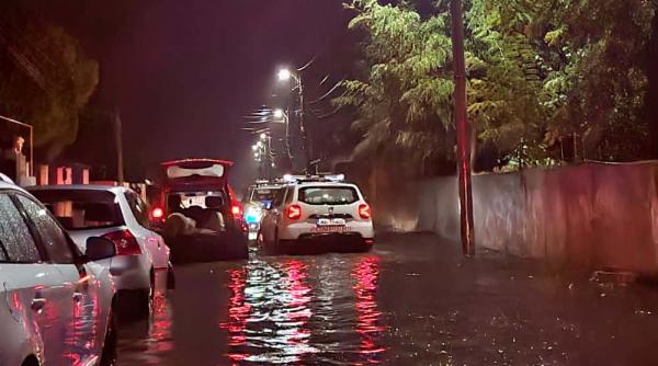 România, sub COD ROȘU: Efectele devastatoare ale ciclonului Barbara