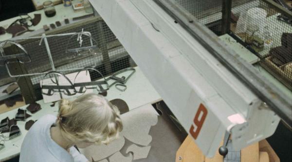 Faceți concedieri? Vă schimbați afacerea? Patronii, întrebați cum rezistă „Pachetelor”. România este în topul UE al falimentelor