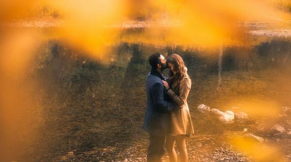 Cum iubesc și cum suferă zodiile: ghidul complet al iubirii și vindecării pentru fiecare semn zodiacal