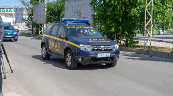 ANAF intră peste bombardieri: Verificăm Urusul cu care se plimbă prin oraș