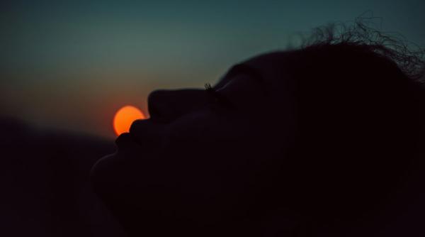 Luna Nouă în Balanță din 21 octombrie 2025 aduce oportunități majore de transformare și echilibru interior