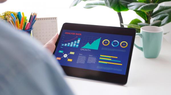 Digital Marketing de Succes: Cum să-ți crești afacerea cu servicii SEO