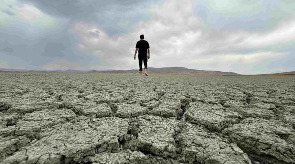 Apa, urgență de „cod roșu”, în UE: 10 milioane de europeni nu au acces la apă potabilă sigură