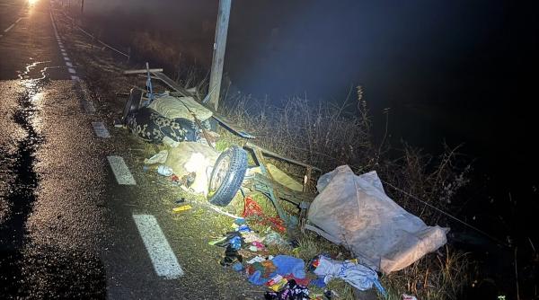 Un copil a murit după ce un autoturism a lovit o căruță condusă de un bărbat beat, în Maramureș