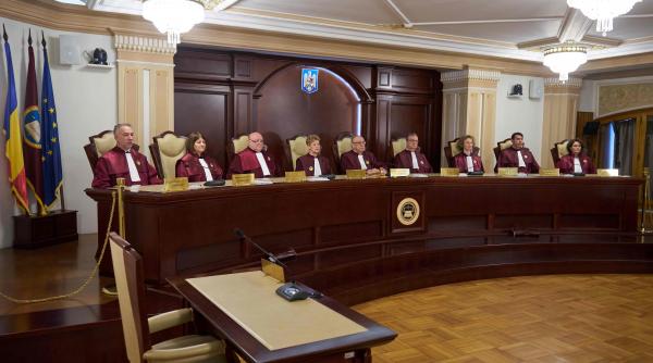 Lovitură pentru Guvern! CCR aruncă în aer legea pensiilor magistraților: „Reforma nu este urgentă și afectează independența justiției”