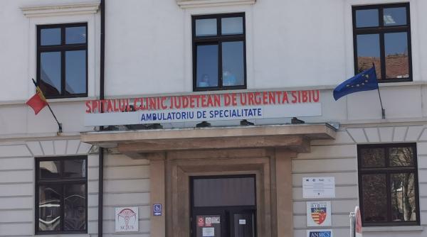 O asistentă de la Spitalul Județean de Urgență Sibiu a făcut infarct în timpul serviciului