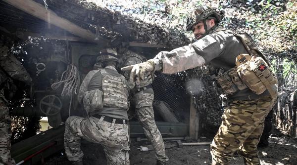 Lupte cumplite la Pokrovsk: Forțele ruse pătrund în oraș