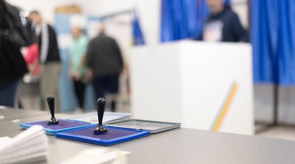 Sondaj: 70% dintre românii de la țară spun că ar vota cu AUR și PSD