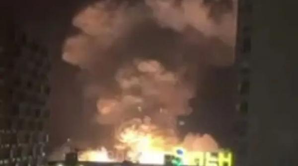 „Foc și haos la Marea Neagră!” Explozii uriașe în portul rusesc Novorossiisk după un atac masiv cu drone ucrainiene