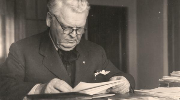 Strănepotul lui Sadoveanu vrea să-și mute străbunicul în Moldova