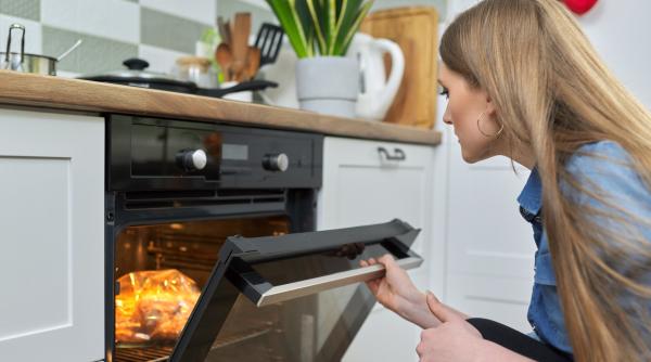 Cuptorul incorporabil care te ajută să gătești ca un chef: tehnologii moderne pentru preparate perfecte