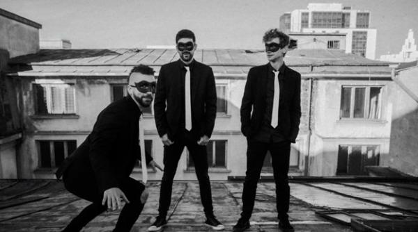 Trupa dance-rock din București, CLARO QUE NO, lansează noul single „Doorstep of a Broken Heart”