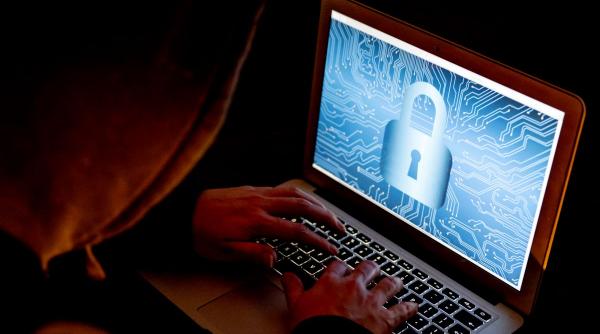 „Urmează Apocalipsa Online!”: Fostul hacker nr. 1 al Americii dezvăluie cele mai periculoase escrocherii care vin peste noi