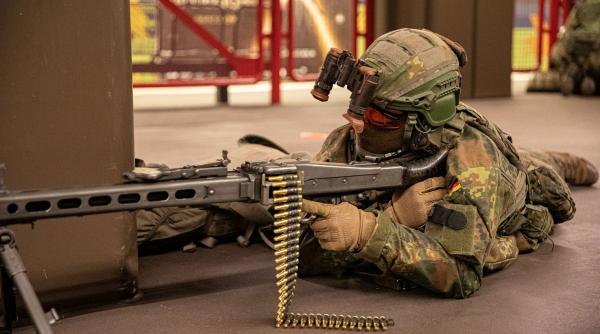 Germania vrea să formeze cea mai puternică armată din Europa. De la înrolare voluntară, la recrutare obligatorie