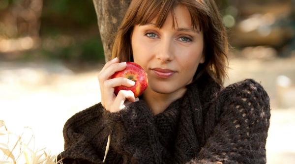 Patru zodii primesc „semne cosmice” pe 23 noiembrie 2025, sub Luna în Capricorn