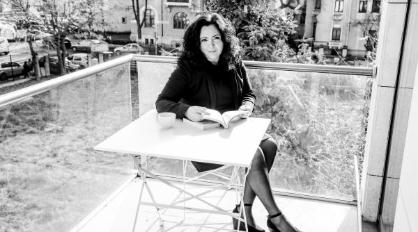 Andreea Răsuceanu: „Există în noi o permanentă frică de moarte, de necunoscut, de dispariție”