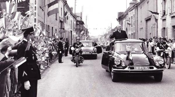 Charles de Gaulle, copilul care a visat să fie eroul Franței