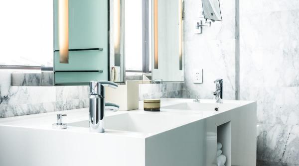 Ghidul complet pentru alegerea mobilierului de baie funcțional și estetic