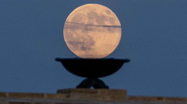 Cele patru zodii puternic influențate de Luna în Pești din 27 noiembrie