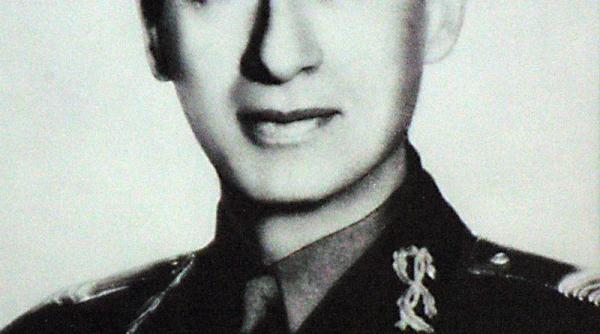 Cum s-a tras în limba română numele Sănătescu